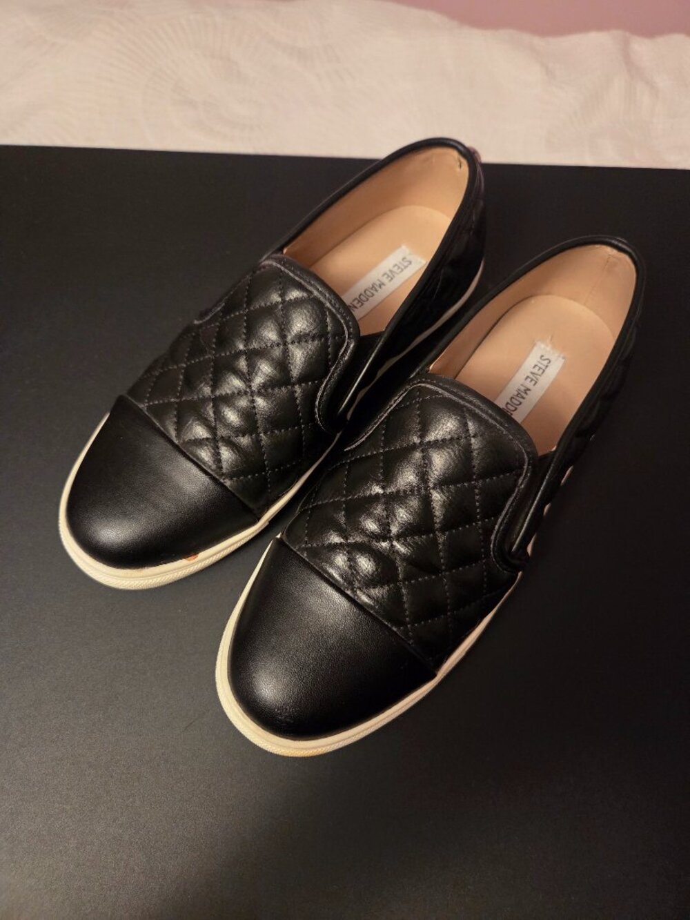 Steve Madden slip on sneaker